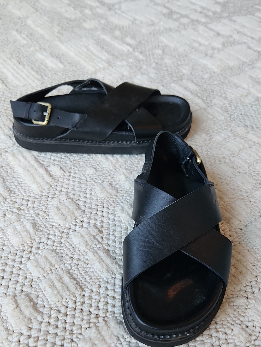 Women’s Black Leather Cross-Strap Sandals - Picture 2 of 2